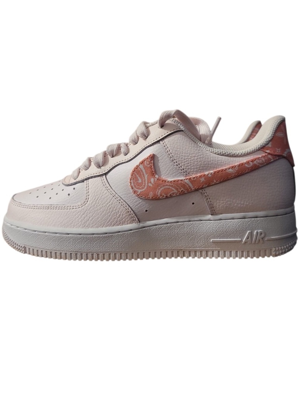 Nike Air Force 1 ‘07 Women 9 Light Pink Leather Low with Paisley Peach Swoosh